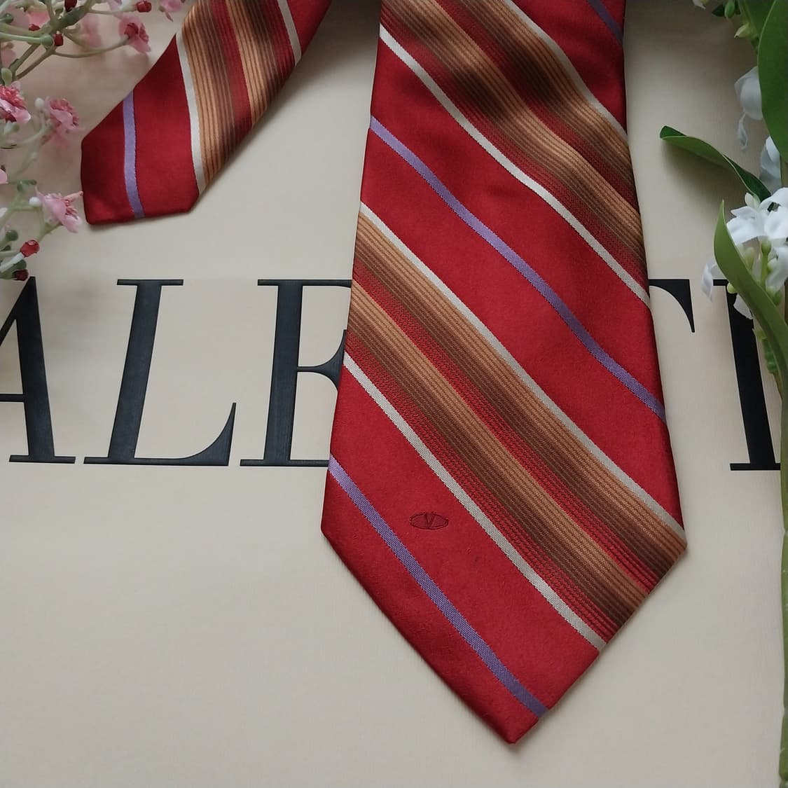 발렌티노 실크 레드 스트라이프 넥타이 9.6cm A등급 K1618
 상품이미지4