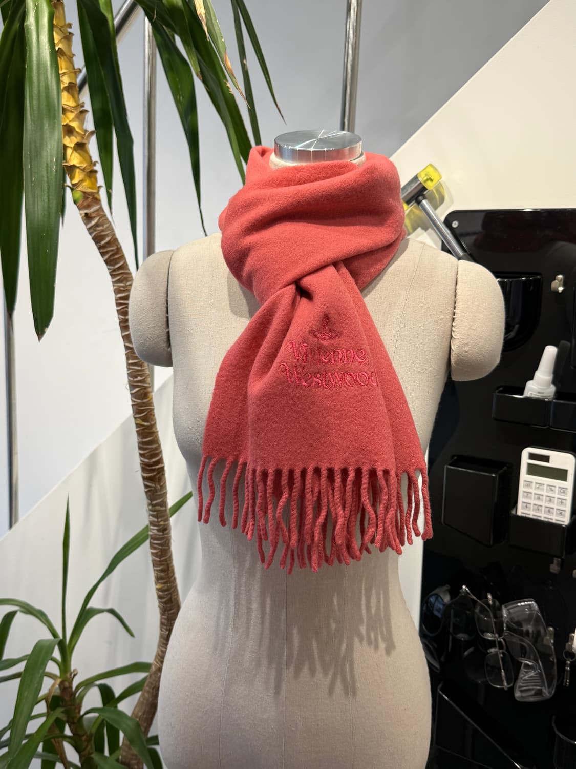 Vivienne Westwood 비비안웨스트우드 울 머플러 상품이미지2