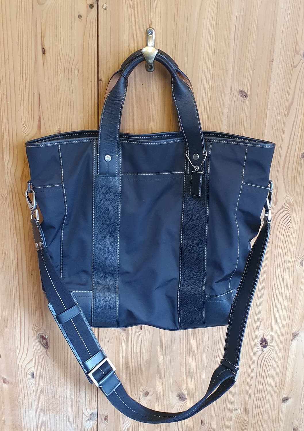 코치 쇼퍼 크로스백 상품이미지2