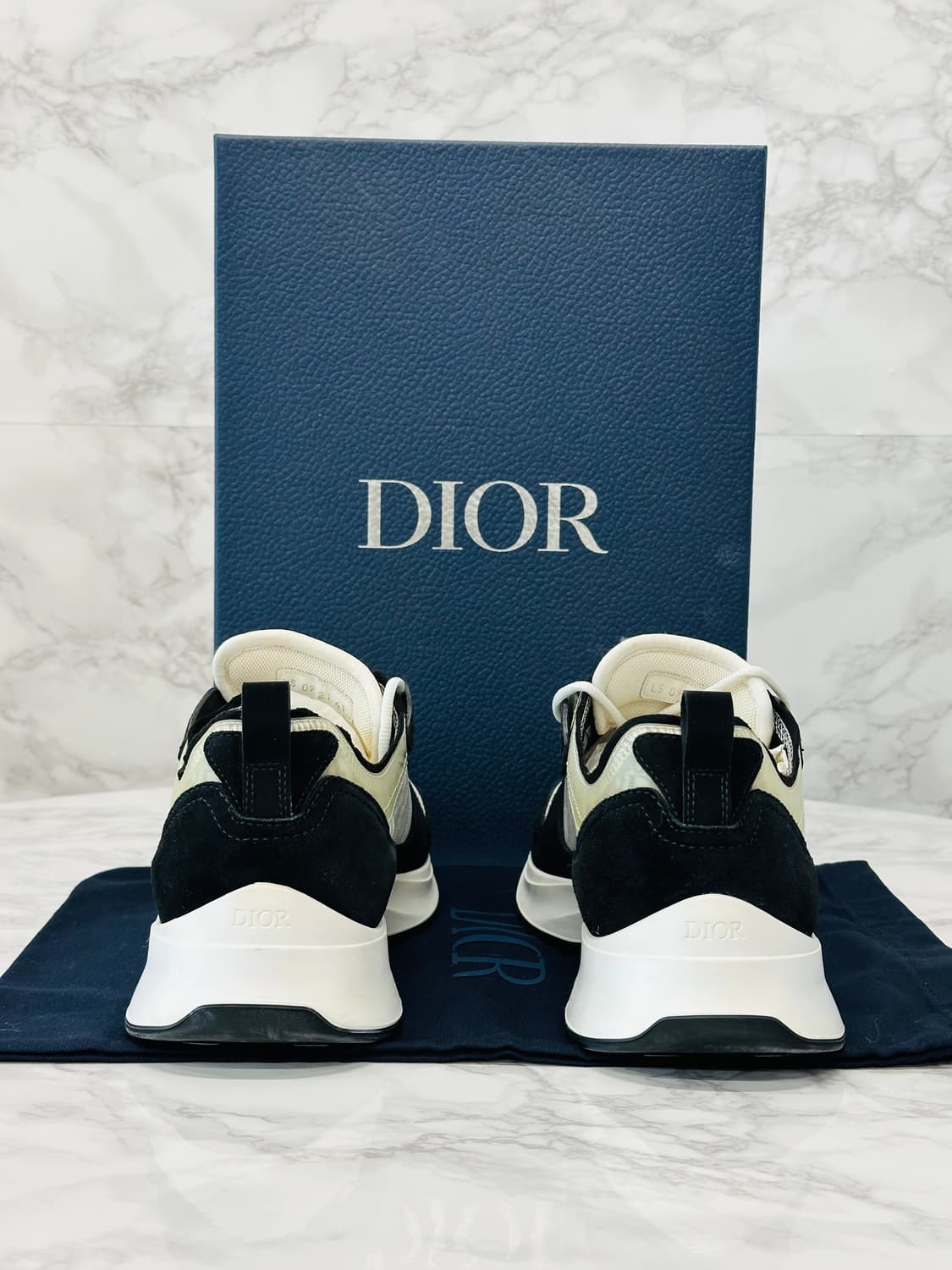 [새상품급/41] 디올 B25 러너스니커즈 블랙 상품이미지5