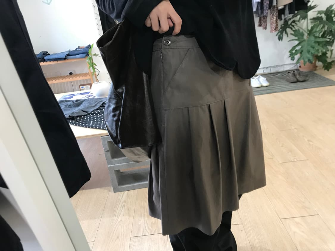 Lapis luce beams skirt 상품이미지2