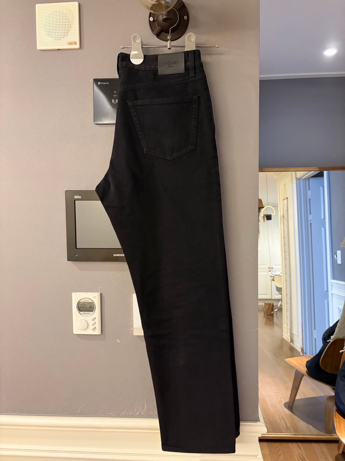 생로랑 스트레이트 블랙 데님 상품이미지7