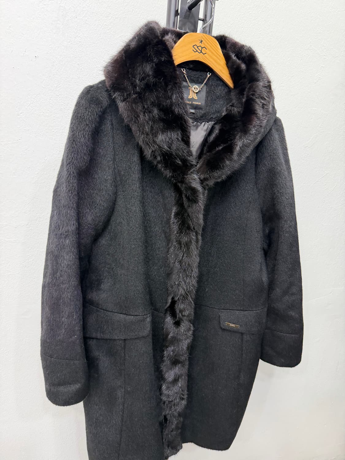 정품) 조이너스 프리미엄 블랙 퍼 밍크코트 77 상품이미지2