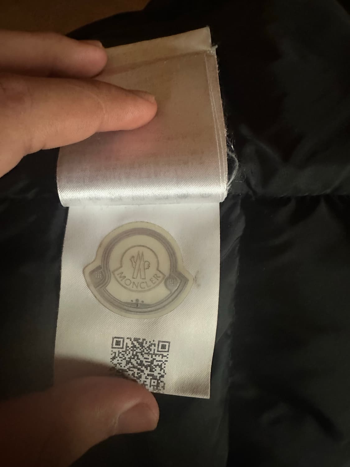 몽클레어 클루니 2 사이즈 팔아요 상품이미지9