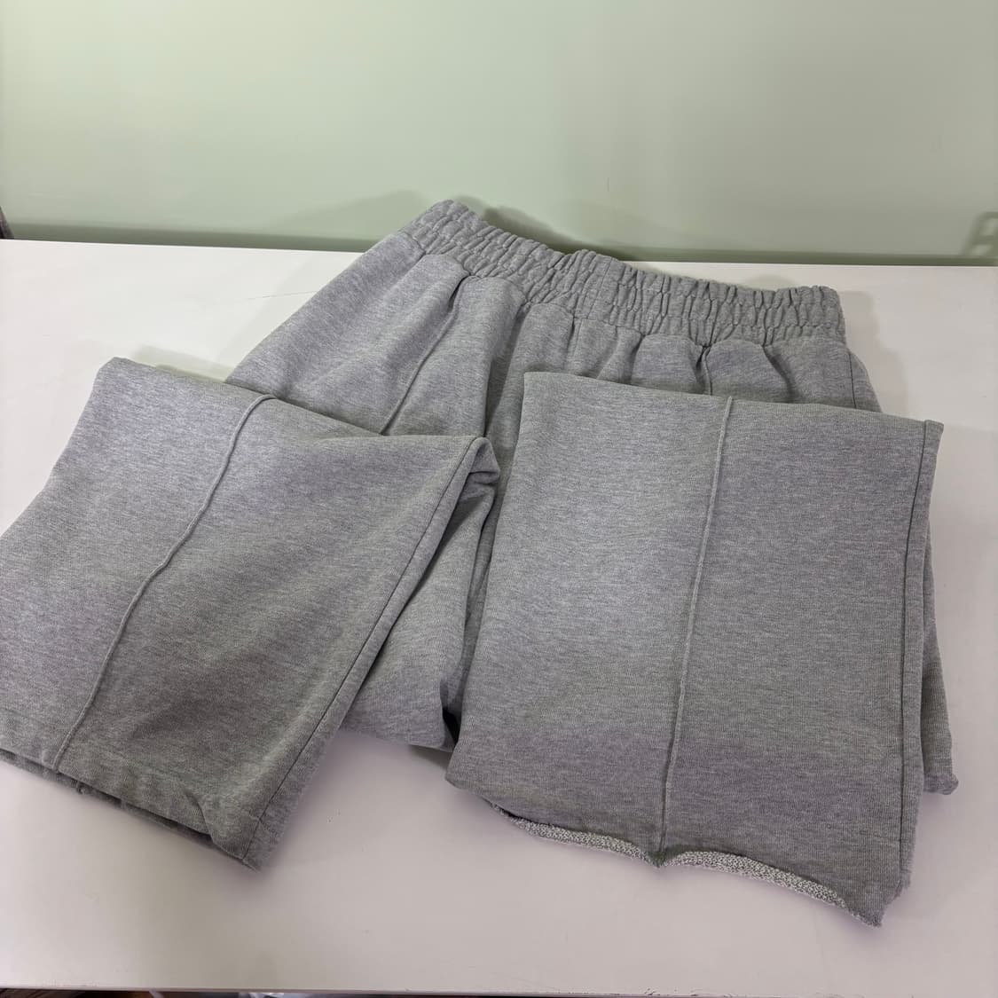 M-L 자라 그레이 와이드핏 스웻팬츠 상품이미지4