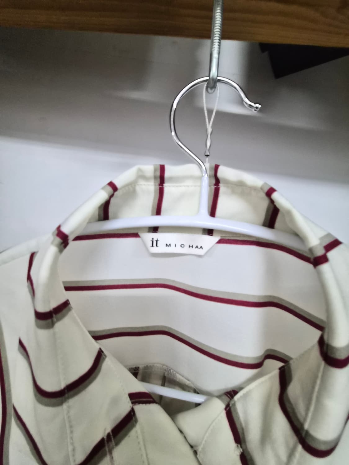 잇미샤스트라이프 셔츠. 미샤춘추슬랙스 상품이미지3