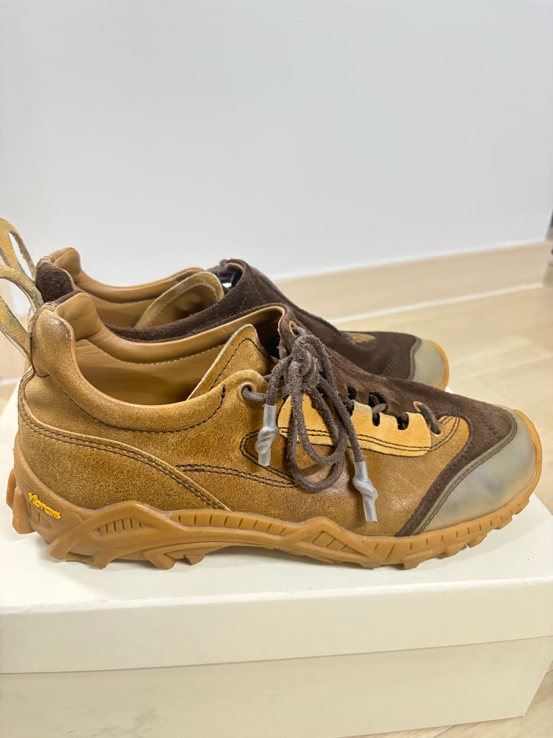 아워레가시 가베 오크 스웨이드 브라운  상품이미지2