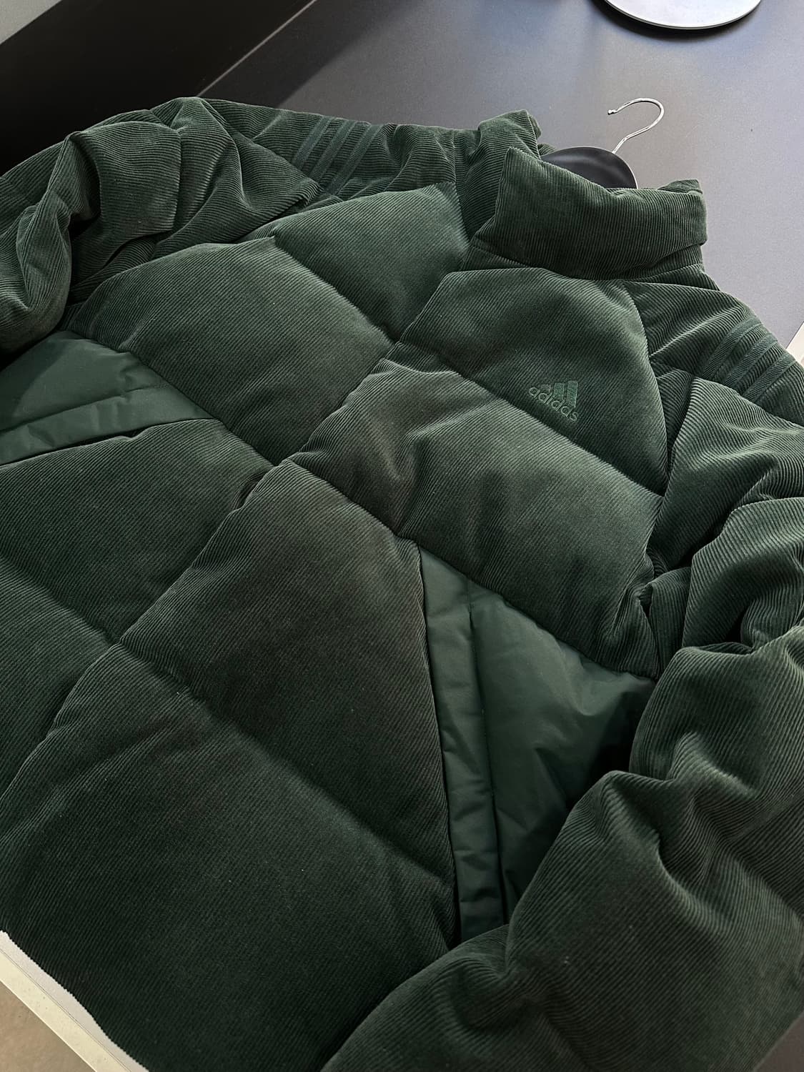 아디다스 코듀로이 패딩 다운자켓 상품이미지4