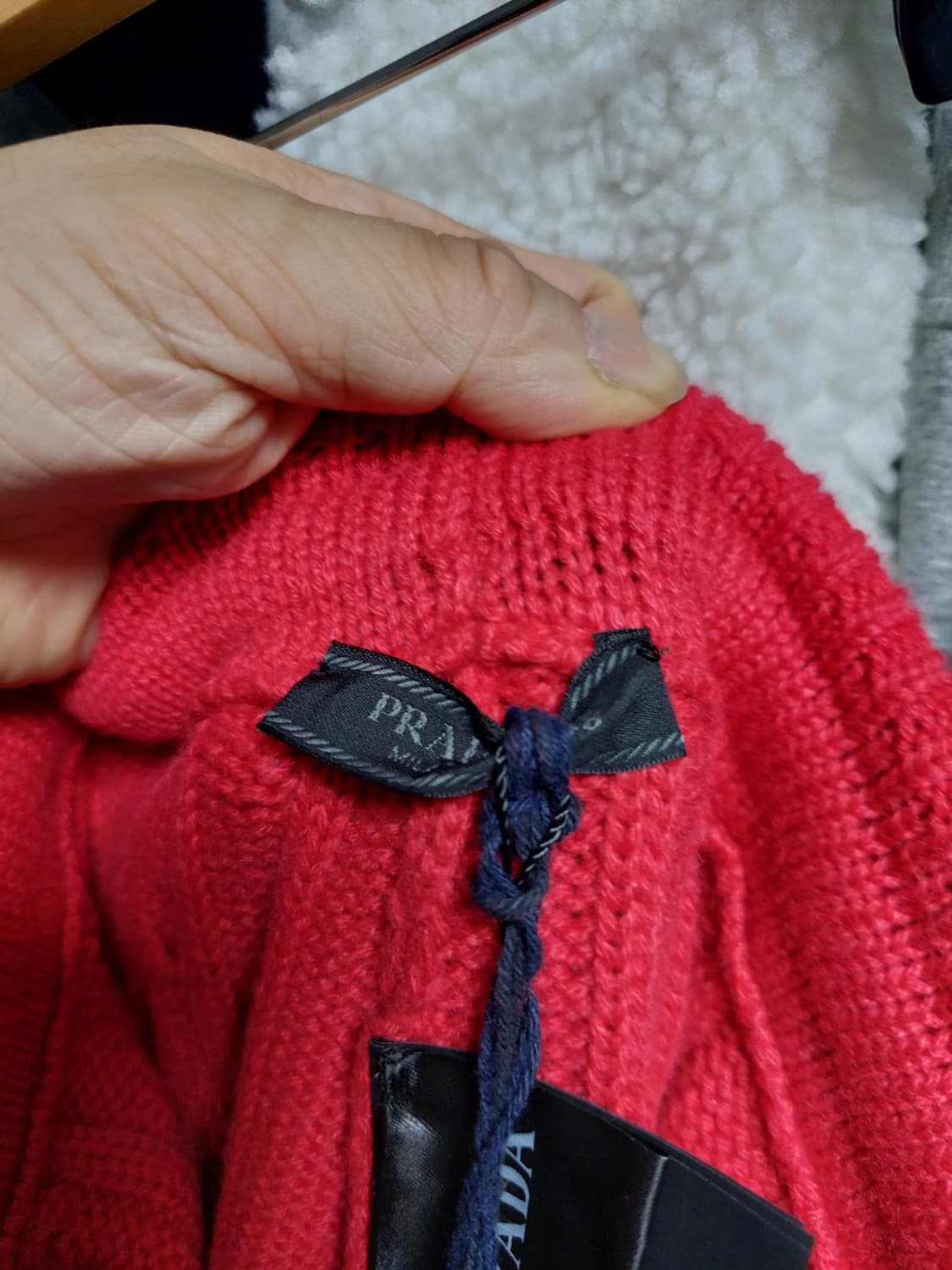 프라다 버건디 케이블 캐시미어 니트 반바지 48 백화점판 상품이미지5