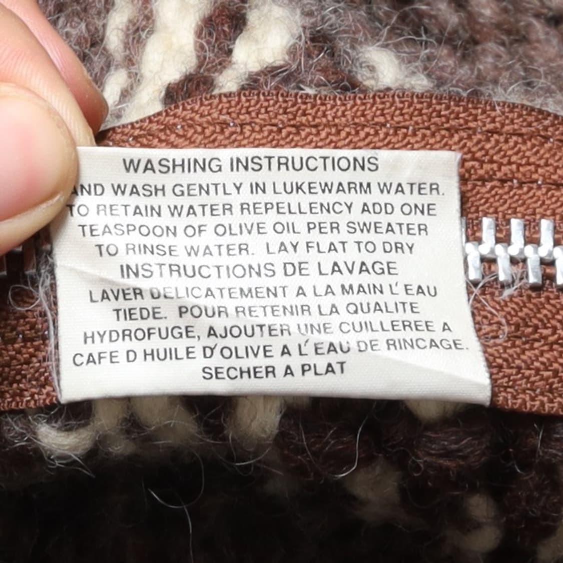 Canada Wool Cowichan Cardigan
 상품이미지9