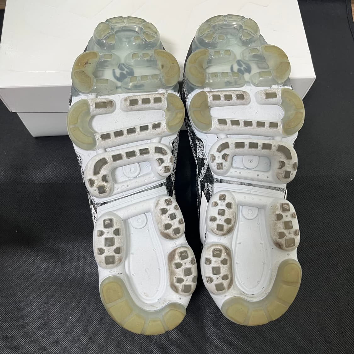 나이키 아크로님 베이퍼맥스 상품이미지4