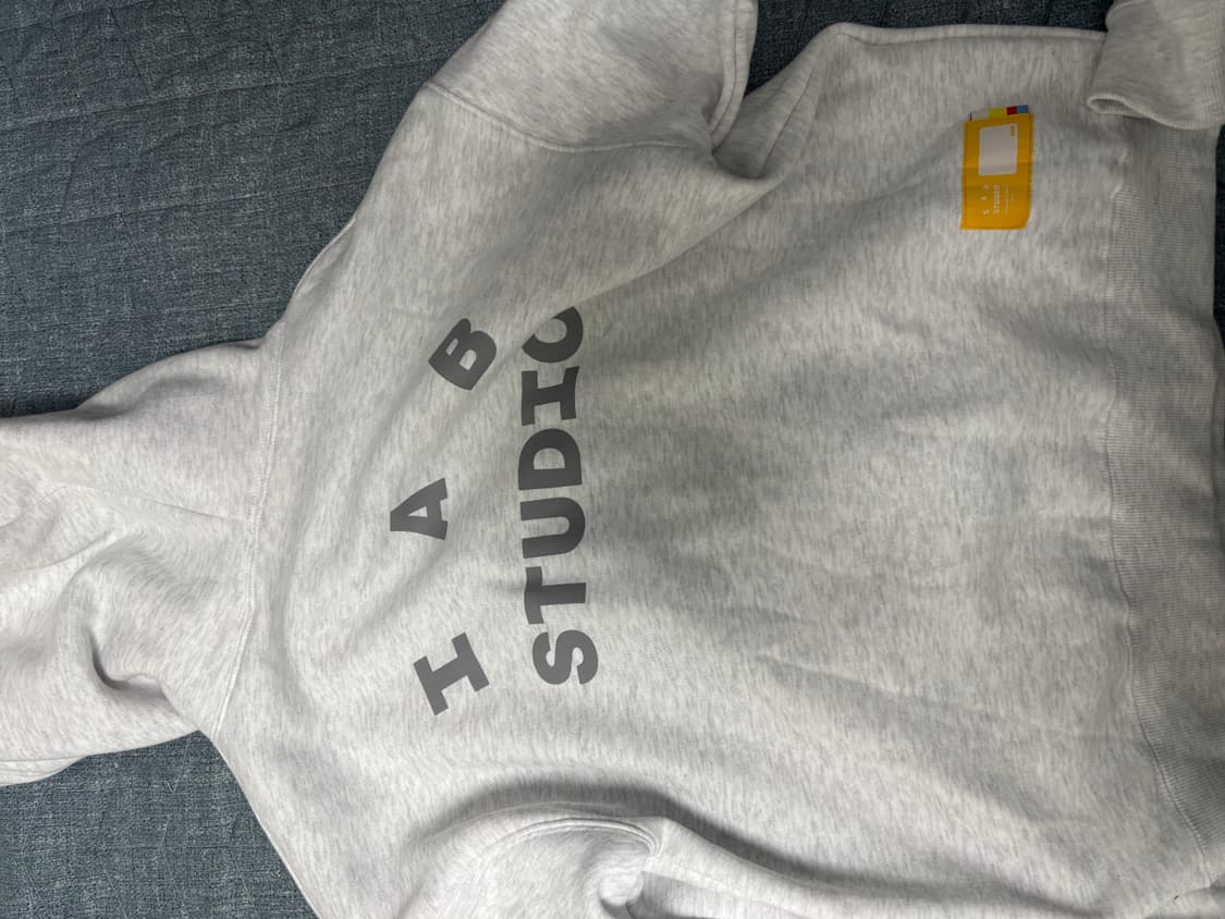 IAB STUDIO 후드티 상품이미지2