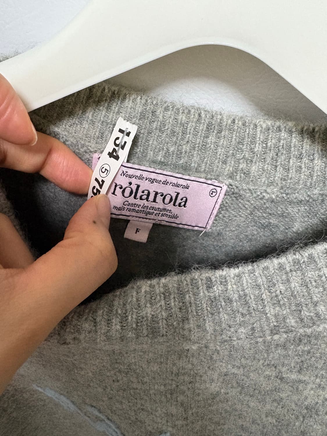 로라로라 니트 상품이미지3