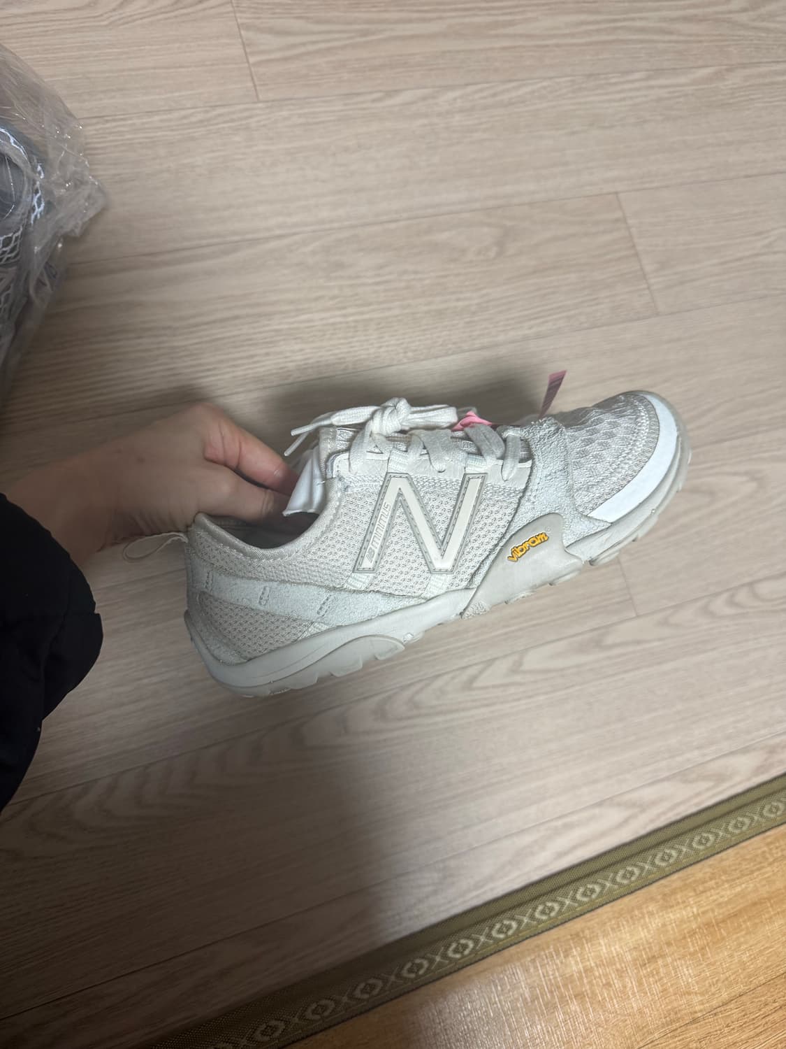 뉴발란스 미니머스 MT10O 베이지 230 상품이미지1