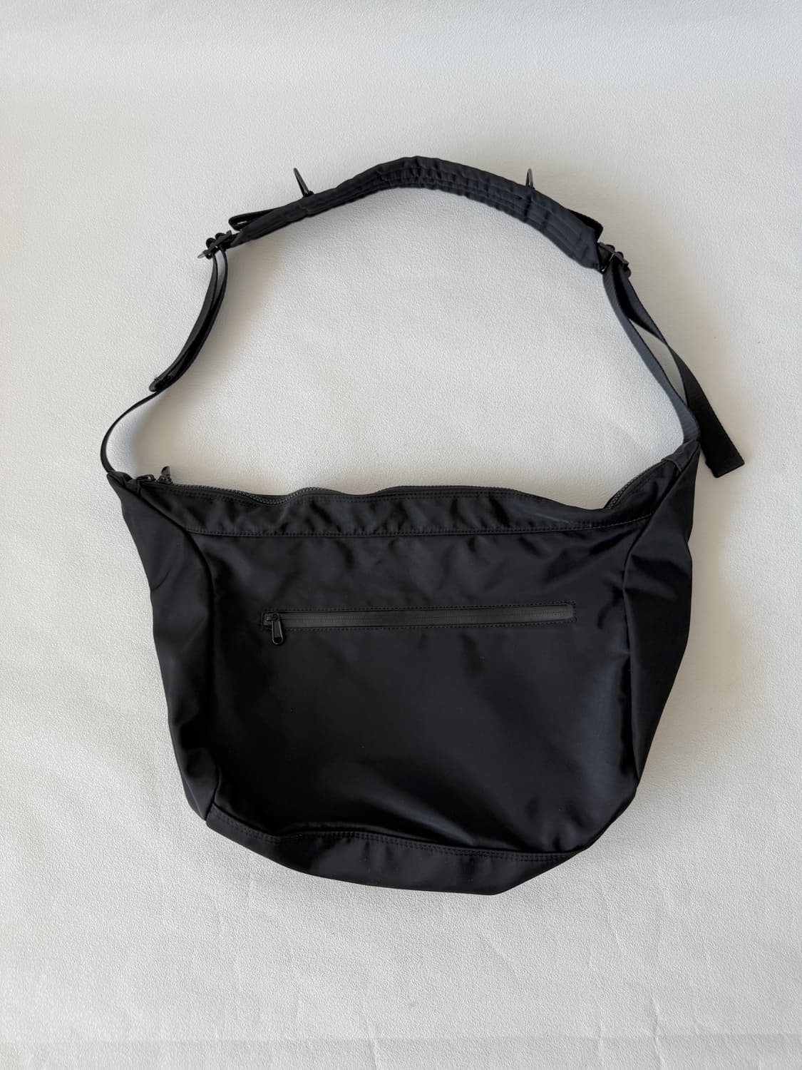 하아카이브(HAH ARCHIVE) 나일론 메신져백 상품이미지4