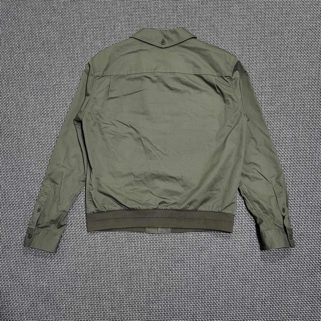 유니클로x르메르 코튼 셔츠 자켓 카키 (M) 상품이미지2