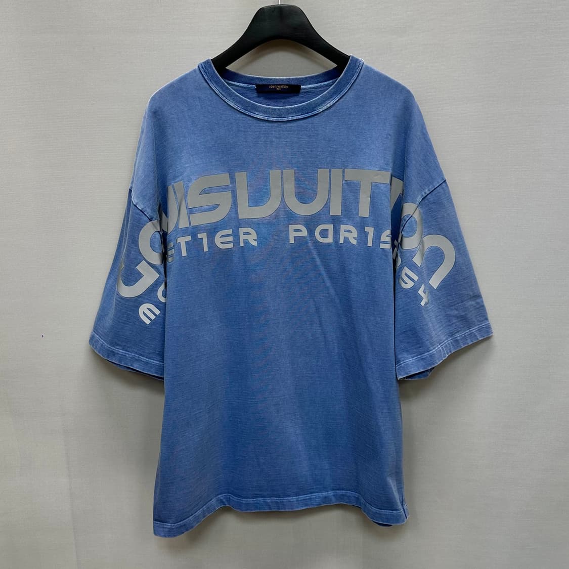 루이비통 리플렉티브 로고 반팔티 ( 110 ) 상품이미지1