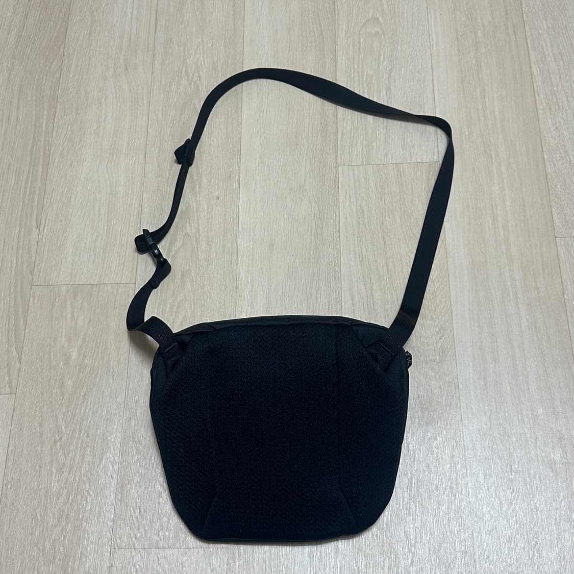 아크테릭스 맨티스2 블랙 24k 힙색 상품이미지2