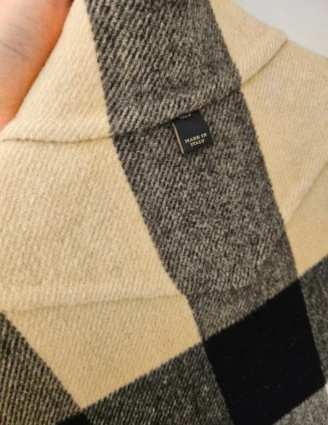 (급처)정품 버버리 리버시블 양면 케이프 현아 판쵸코트 상품이미지8