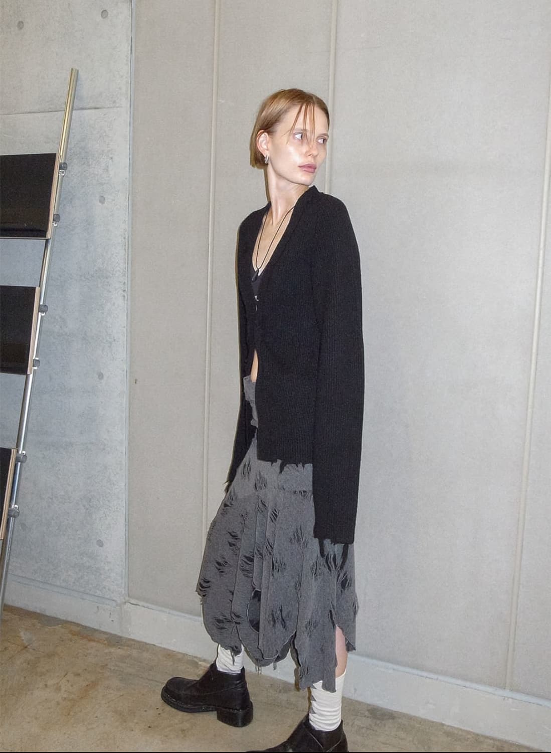 perverze  Damaged knit Tiny cardigan 상품이미지3