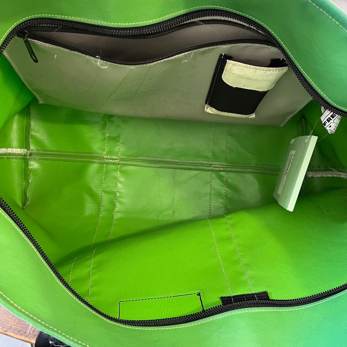 프라이탁 정품 그린 구형 쿠퍼 백 상품이미지6