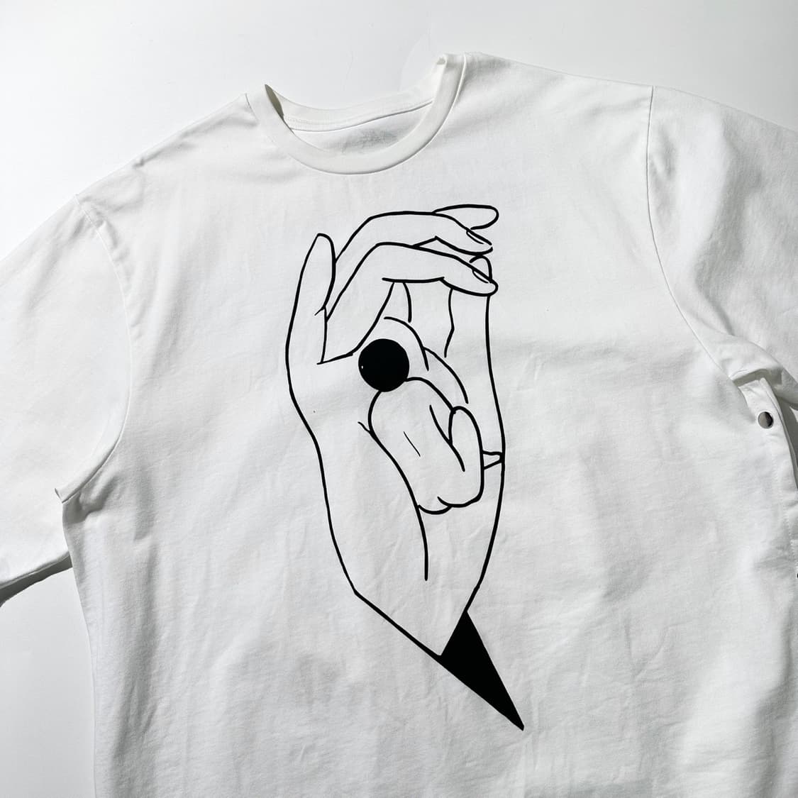 르메르 x 토마가 사이드버튼 프린트 반팔 티셔츠 상품이미지5