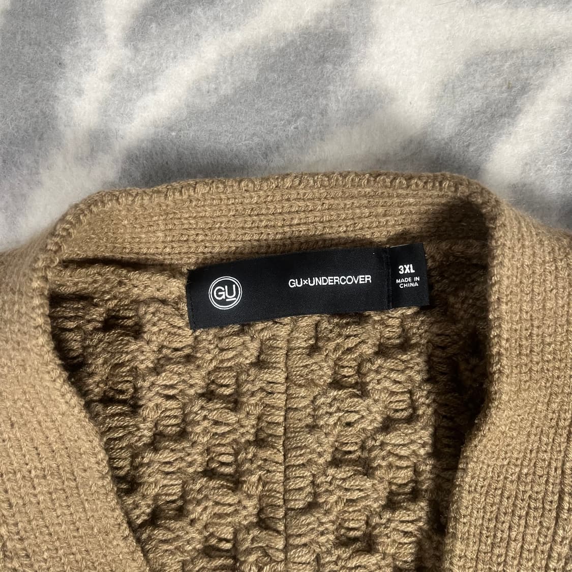 [Undercover x GU] 24 언더커버 Gu 케이블 니트 가디건 상품이미지4
