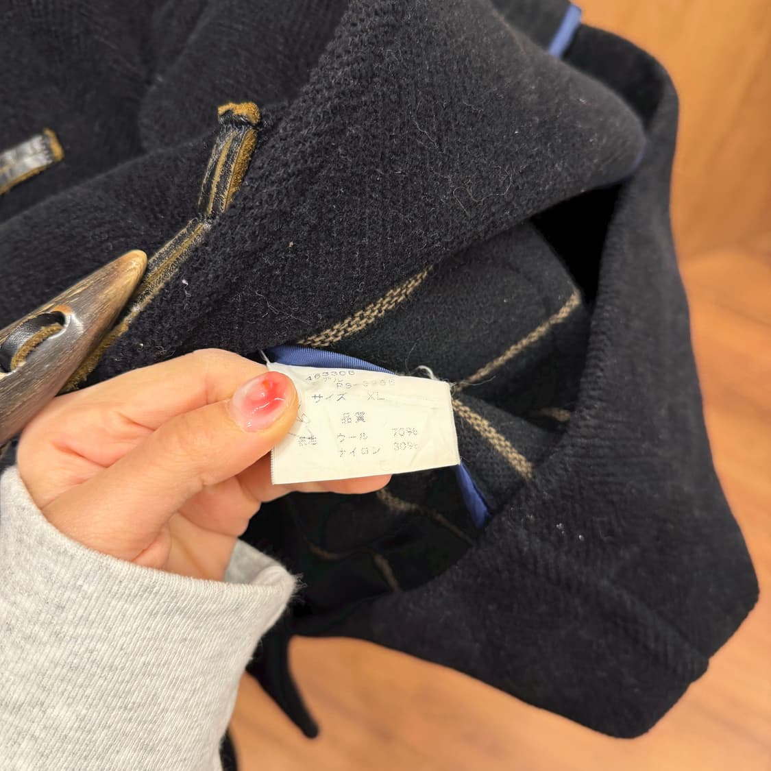 폴스미스 런던 코듀로이 후드 더플 코트 토글 버튼 디테일 레귤러핏 블랙 상품이미지7