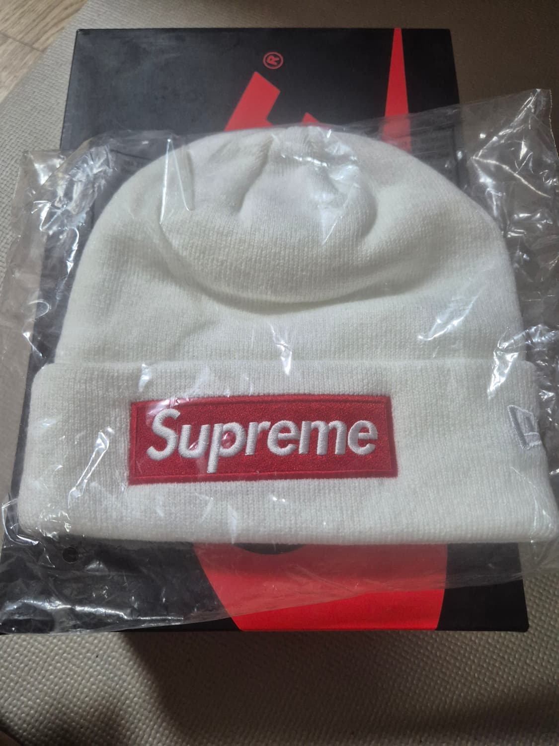 슈프림 비니 상품이미지1