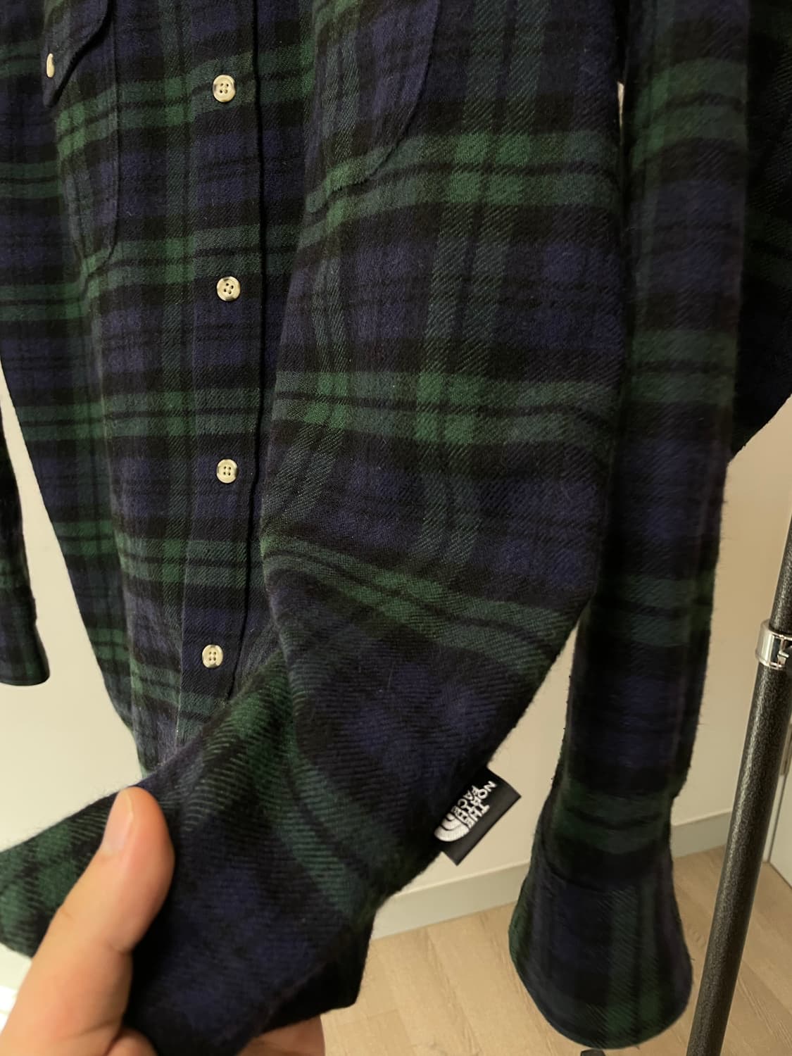 (M) 노스페이스 일본판 타탄체크 블랙와치 투포켓 셔츠 상품이미지3