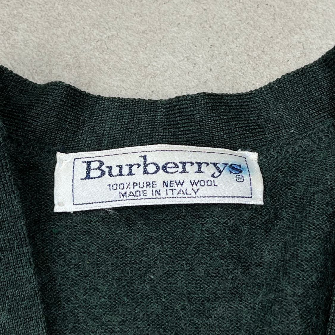 버버리 베이직 울 가디건 s10010 상품이미지5