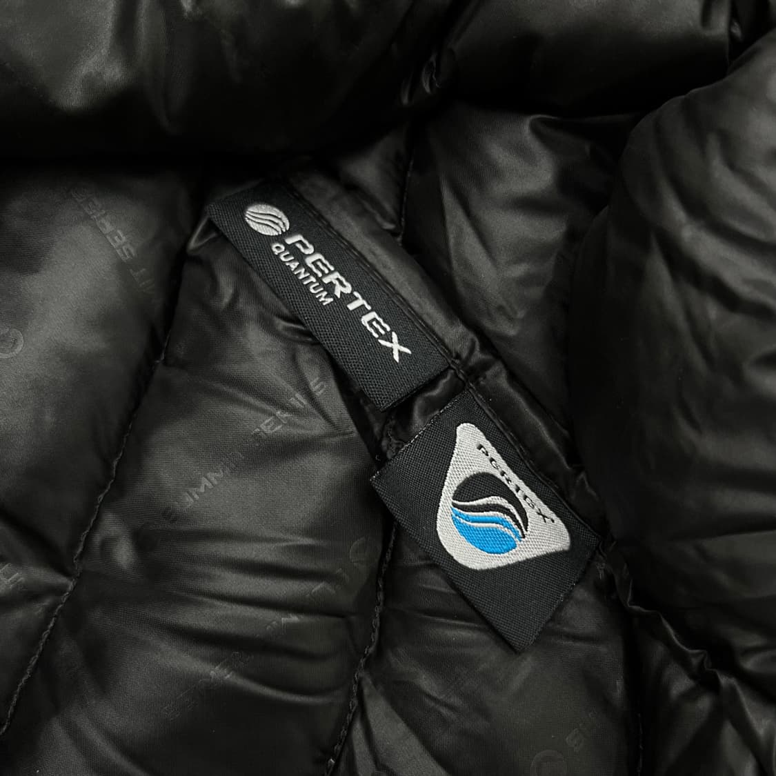 노스페이스 고프코어맛 블랙 경량 패딩 S 상품이미지5