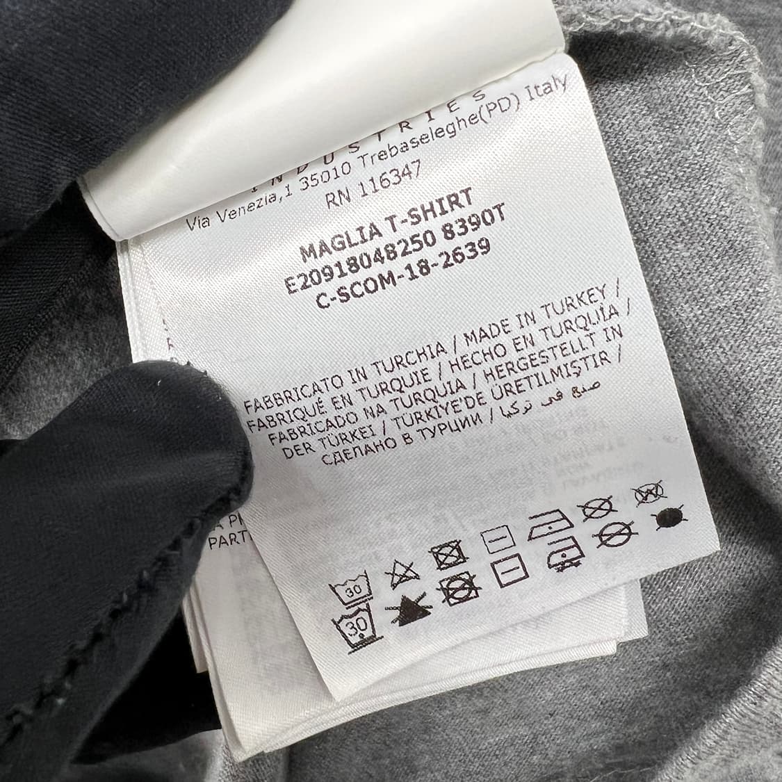 [L사이즈] 몽클레어 로고 반팔 티셔츠 그레이 상품이미지7