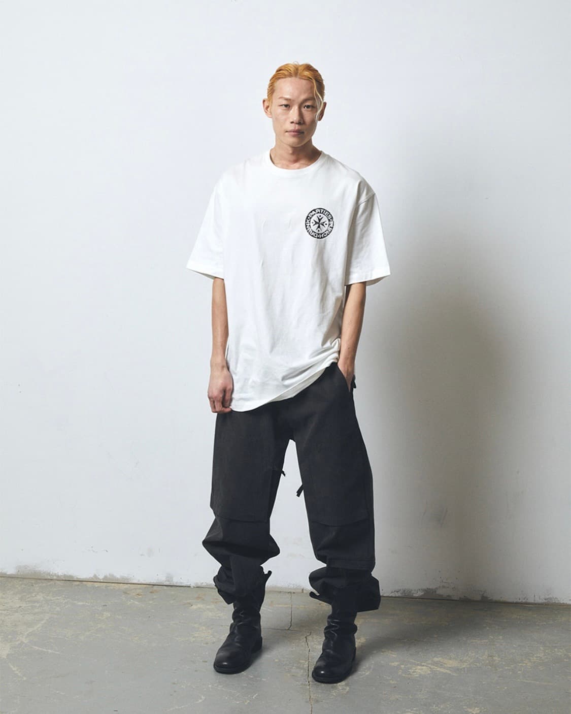 Hurt Logo Narrow Tee (WHITE) 상품이미지7