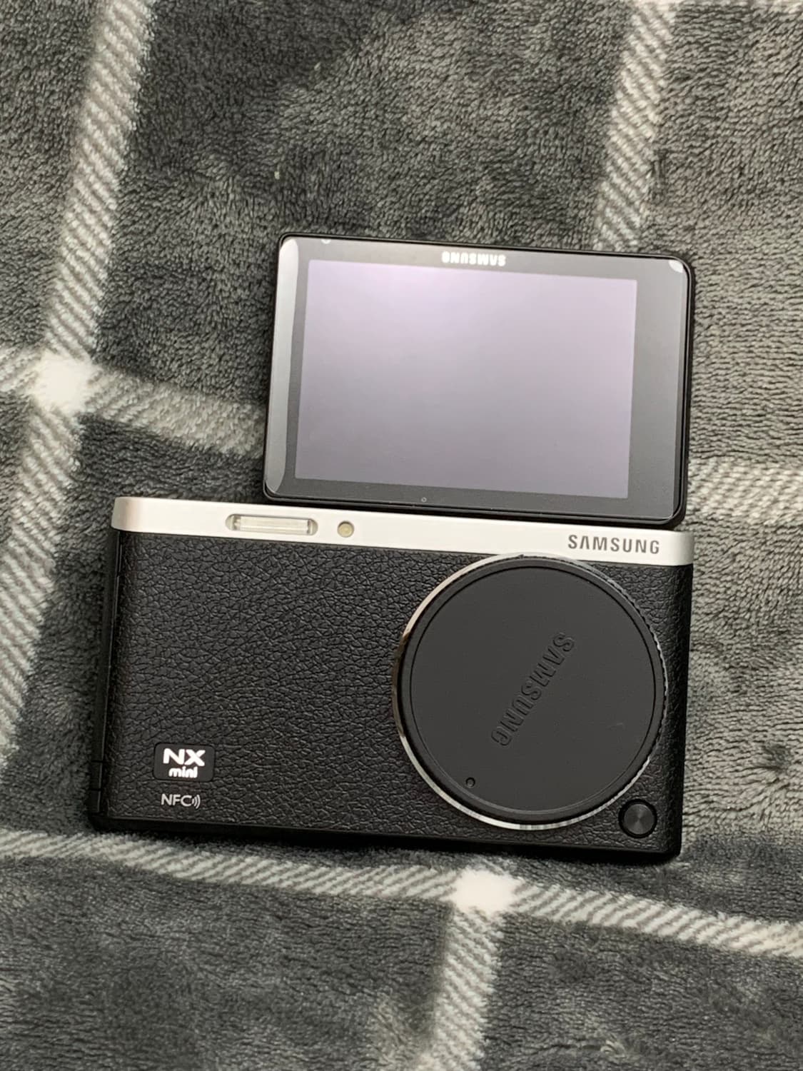 (민트급) 삼성 NX mini 풀박스 + 9mm 단렌즈 + 9-27mm  상품이미지3