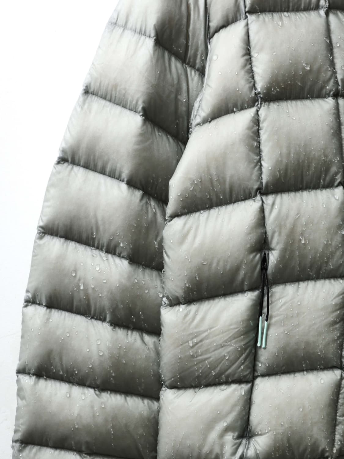 999휴머니티 모듈러 라이트 구스 퍼퍼 (라이트 그레이) 1사이즈 상품이미지8