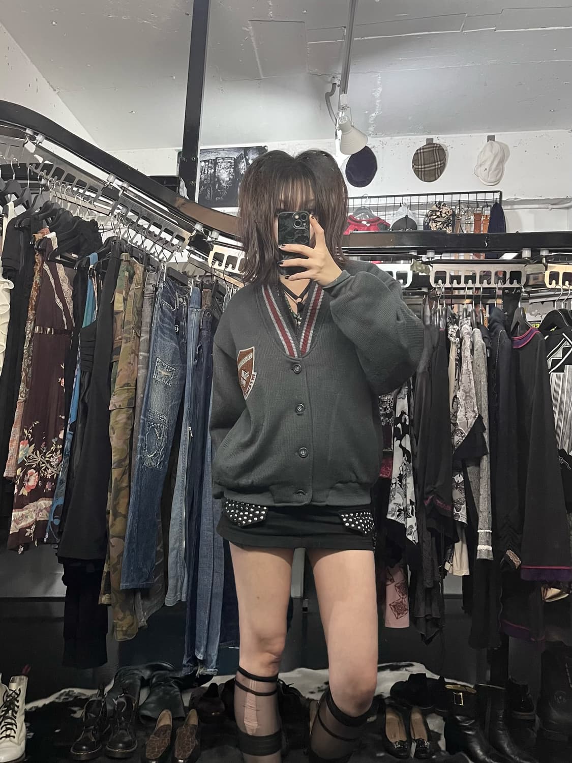 V넥 자수 가디건 상품이미지2