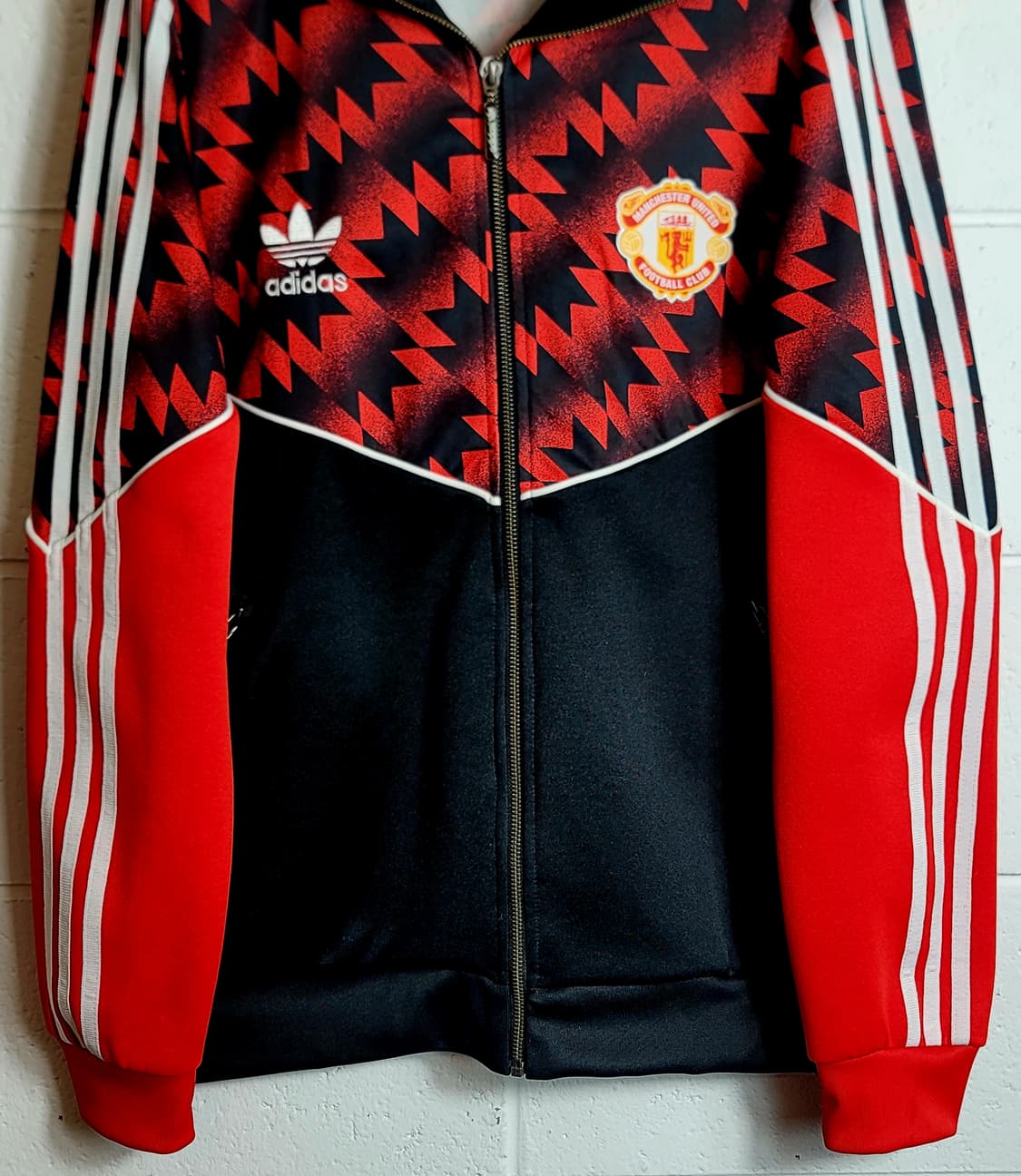 아디다스 맨유 트랙탑 집업 져지(자켓) 판매 상품이미지5