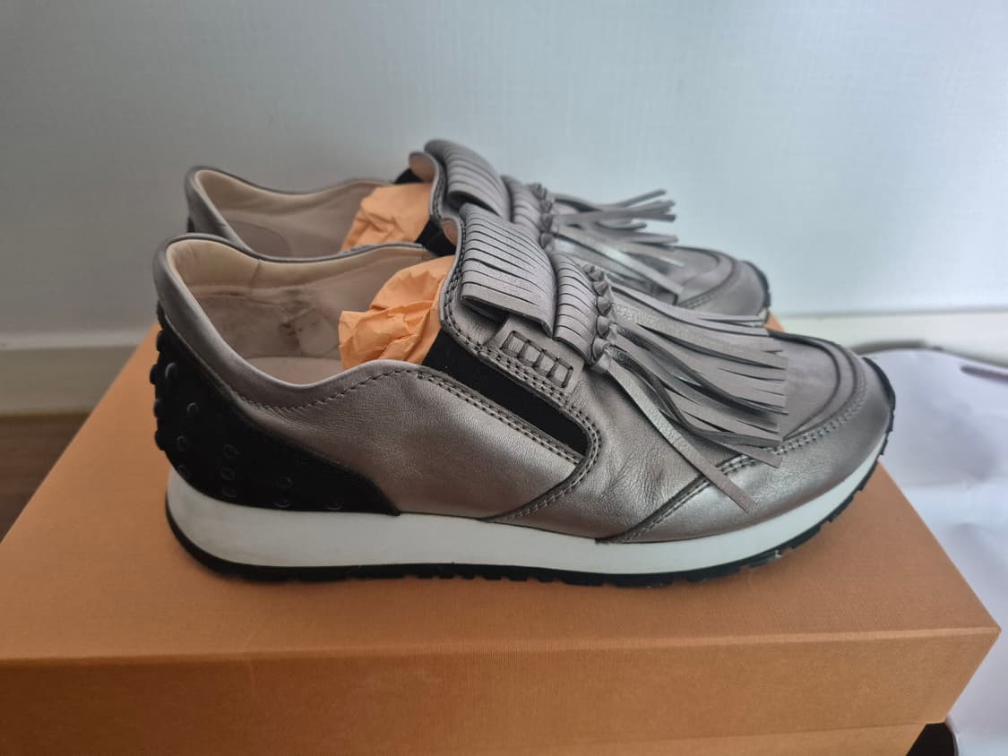 토즈 태슬 스니커즈 상품이미지2