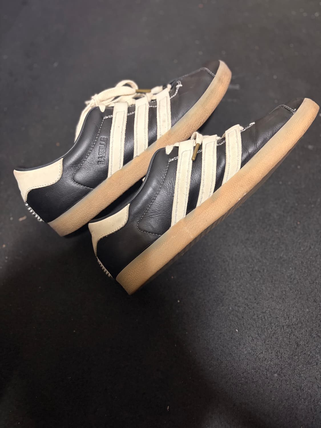 아디다스 x 풋인더스트리 가젤 코어 275 상품이미지4