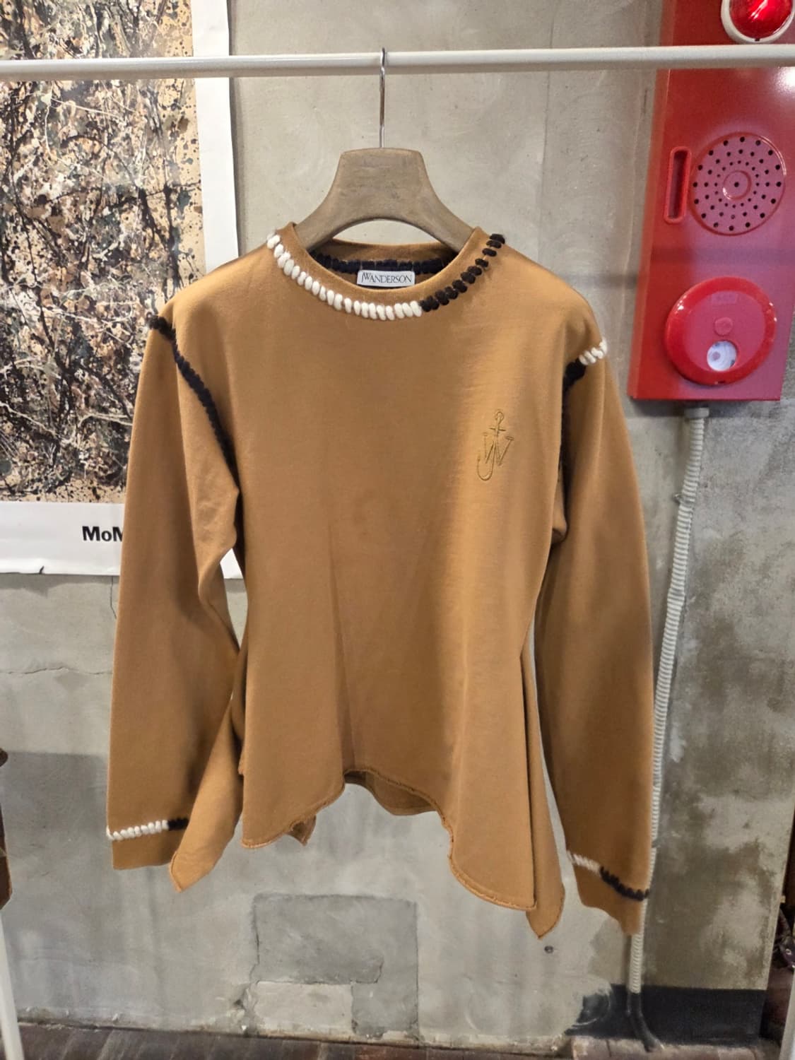 Jw 앤더슨 스웻 상품이미지1