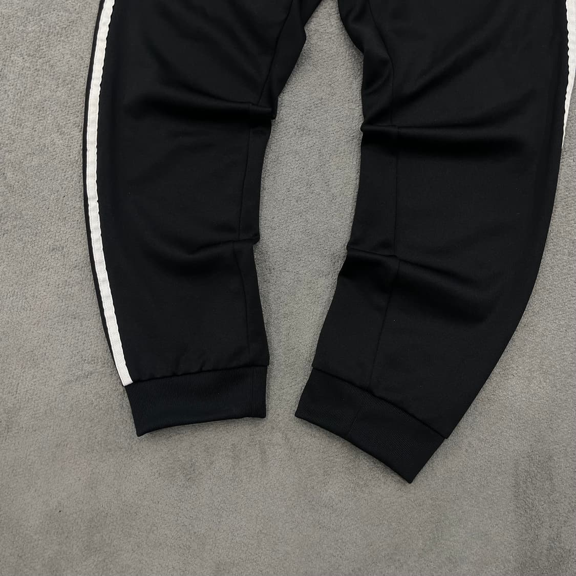 L 아디다스 슈퍼스타 조거 트랙팬츠 상품이미지3