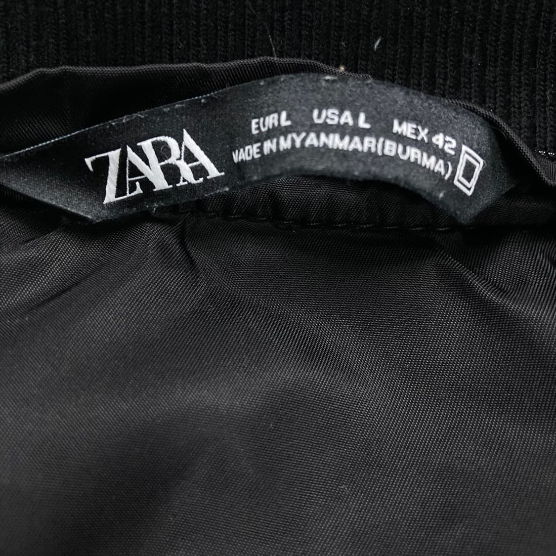 자라 믹스 컬러 빅로고 바시티 자켓 상품이미지6