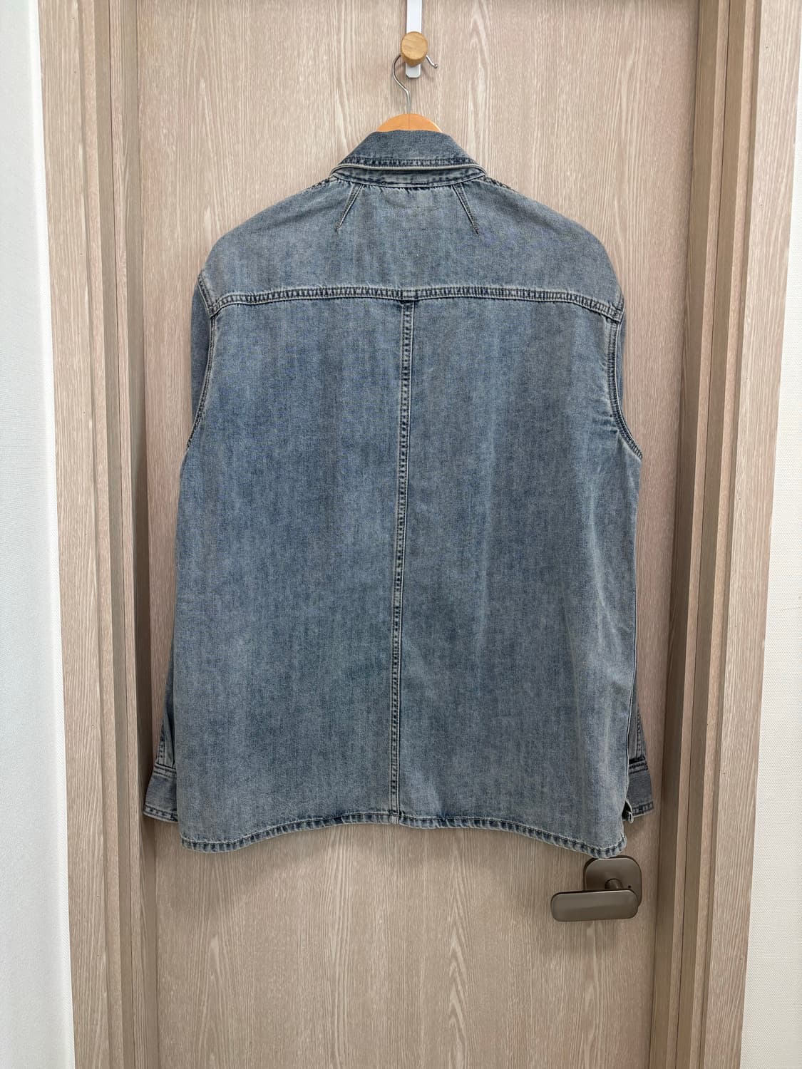 24SS)시리즈 루즈핏 데님 집업 아우터형 셔츠자켓/100/라이트블루 상품이미지2