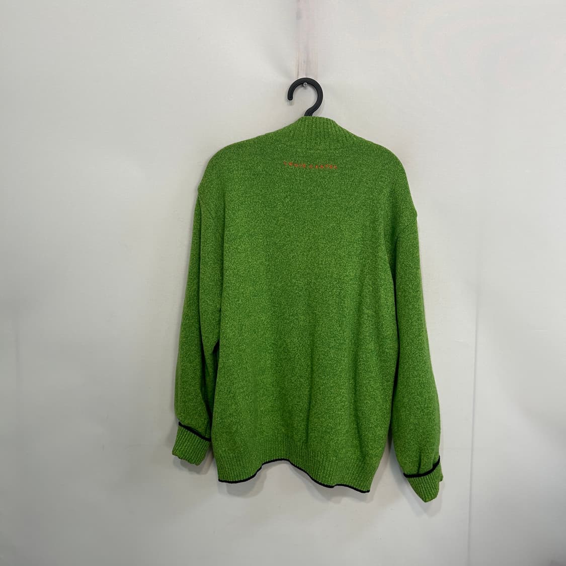 루이까스텔 남성 방풍니트 105 상품이미지3