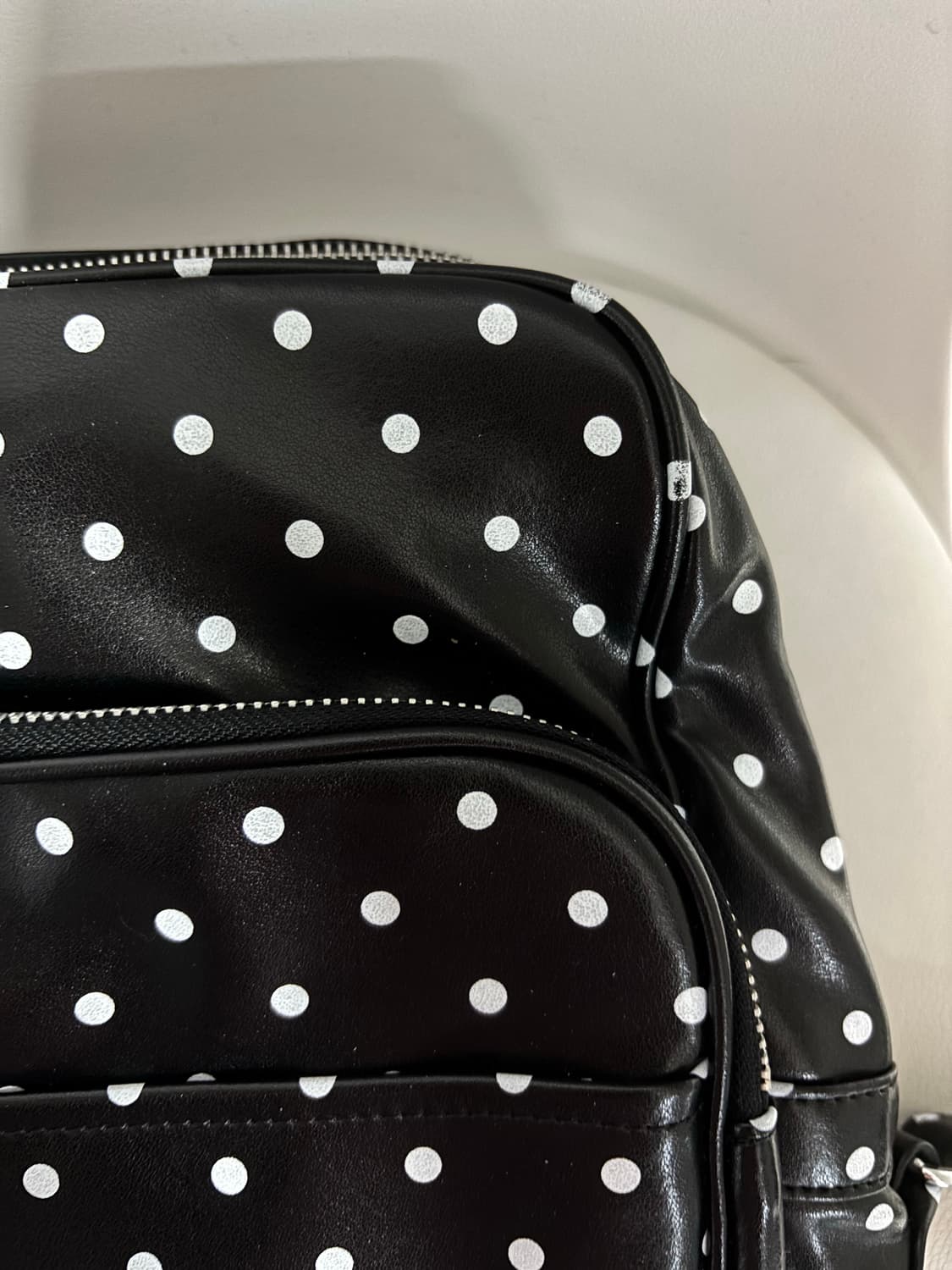 꼼데가르송 도트 크로스백  상품이미지8