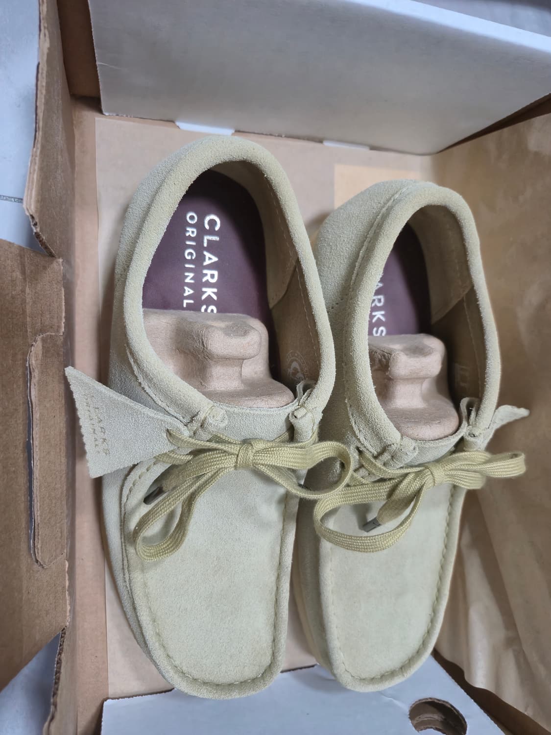 [255] 클락스 왈라비 메이플 스웨이드 (실착 2회/A+급) 상품이미지1