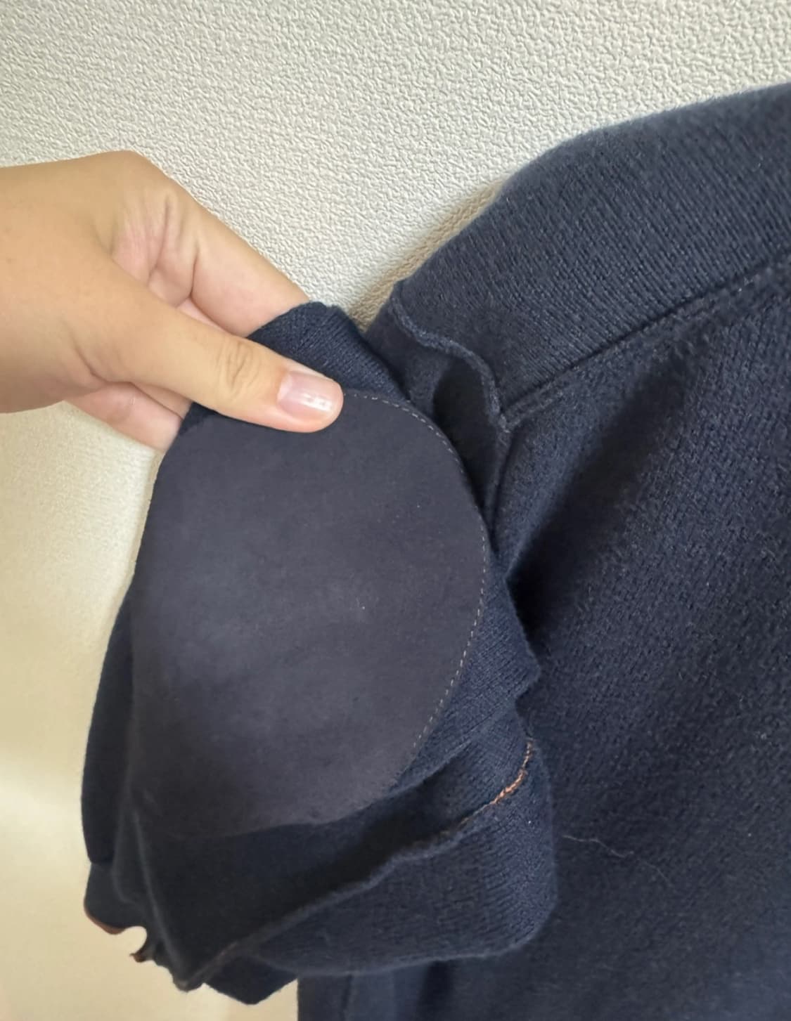 메종마르지엘라 엘보우패치 가디건 네이비 상품이미지3