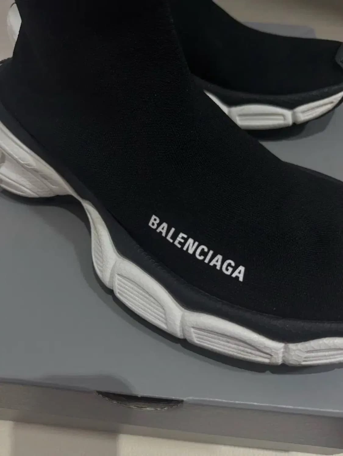 (49) 발렌시아가 3xl 스피드러너 상품이미지6