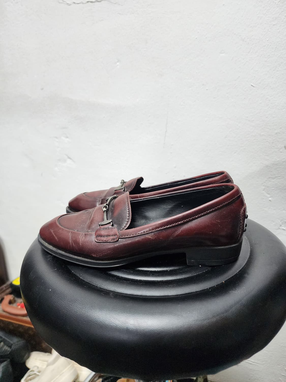 토즈 TOD'S 여성 로퍼 버건디 상품이미지3